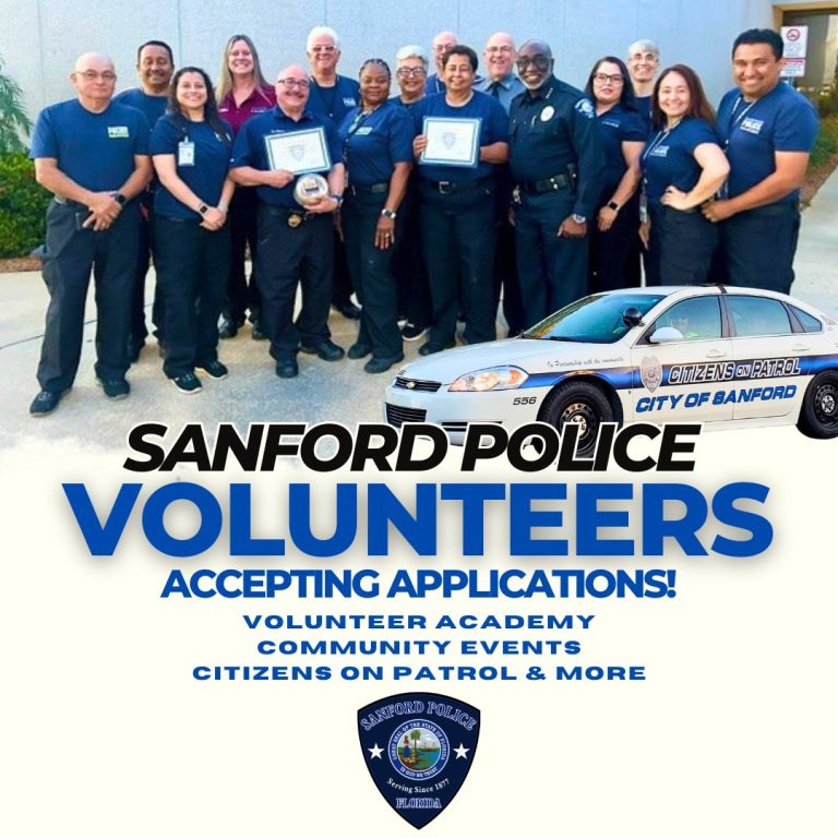 sanford police volunteers with Chief Cecil Smith