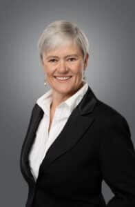 headshot of Commissioner Claudia Thomas